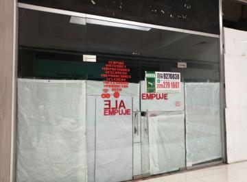 Local comercial · 45m² · Local de 45 m² en Renta en Plaza Mocambo Select. Boca del Río, Veracruz.