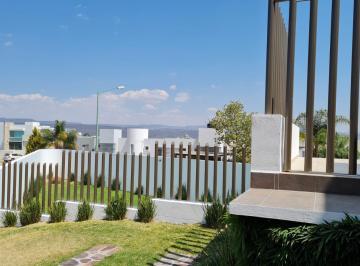 Casa de 3 habitaciones, León · Hermosa Residencia en Gran Jardín