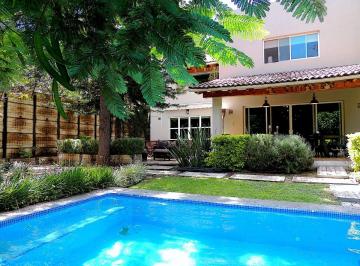 Casa de 4 habitaciones, Querétaro · Casa en Venta - Jurica - Queretaro - C1550