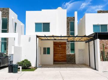 9f8692befca2ea8e10bf3ebaa655a9a89aff688edc6bf01d73dae9eacd564c59 · Casa San Miguel