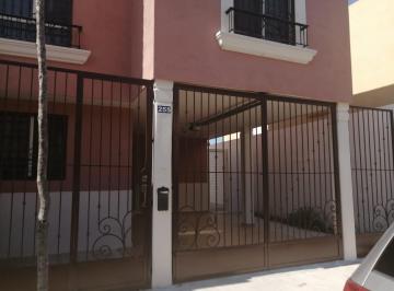 Casa de 3 habitaciones, Apodaca · Se Renta Casa Amueblada en Paraje Santa Rosa, Apodaca, N. L.
