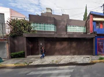 Casa de 4 habitaciones, Xochimilco · Casa en Venta Bosques Residencial del Sur