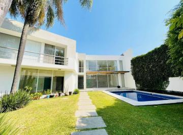 Casa de 4 habitaciones, Cuernavaca · Hermosa Casa en Renta en Zona Dorada
