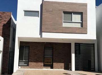 Casa Renta 180m² de 3 habitaciones · Renta de Hermosa Casa en Fracc Monteverde