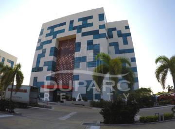 Oficina · 245m² · Oficinas en Renta en Av Isla de Tris, Ciudad del Carmen