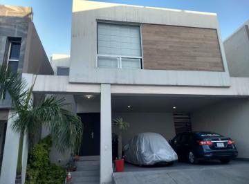 Casa , Monterrey · Casa en Renta Amueblada en Monterrey Puerta de Hierro