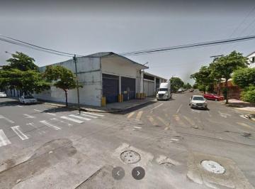 Bodega comercial · 4700m² · Bodega de 2,574 m² en Esquina en Venta en Col. Centro. Veracruz, Ver