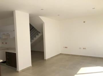 Casa · 223m² · Casa - Fraccionamiento Lomas de La Rioja