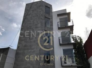 Departamento · 107m² · 2 Recámaras · 2 Estacionamientos · Departamento en Renta Circuito Juan Pablo II a Dos Cuadras Plaza Crystal