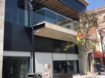 Local comercial · 220m² · Local Renta - Zona Centro