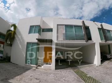 Casa de 3 habitaciones, Carmen · Casa en Renta Semi Amueblada en Privada 51, Ciudad del Carmen