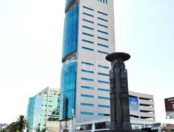 Oficina · 208m² · 2 Estacionamientos · Renta de Oficina de 208 m² en Torre Jv Juárez, Av Juárez, Puebla