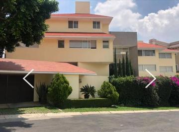 Casa de 3 habitaciones, Huixquilucan · Casa en Venta Lomas Country Club