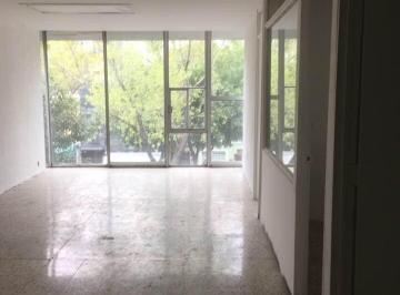 Oficina de 3 habitaciones, Cuauhtémoc · A Precio de Oportunidad! Amplia, Centrica E Iluminada Oficina en La Roma Norte.