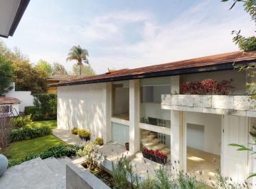 Casa · 800m² · 3 Recámaras · 3 Estacionamientos · Espectacular Residencia en Bosques de Las Lomas
