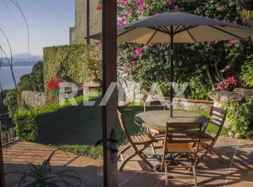 Casa · 430m² · 4 Recámaras · 2 Estacionamientos · Casa en Venta - (4)