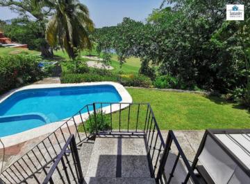 Casa de 3 habitaciones, Zihuatanejo de Azueta · “casa de Lujo en Renta – Campo de Golf Ixtapa”