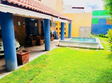 Casa de 3 habitaciones, Chihuahua · Casa en Venta T: 578 m² con Alberca en El Club San Francisco $13 Mill