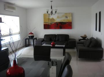 Casa de 3 habitaciones, Monterrey · Casa en Venta en Cumbres 6 Sector