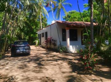 Casa · 220m² · 3 Recámaras · 10 Estacionamientos · Casa en Venta en Parque Ecologico de Viveristas Acapulco - (4)