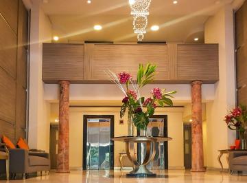 Departamento de 3 habitaciones, Huixquilucan · Elegante Departamento de un Nivel Impectable! Frondoso…: