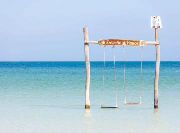Terreno / Lote , Lázaro Cárdenas · Venta de Terrenos 10x15 en Holbox Escriturados a 300 m de La Playa