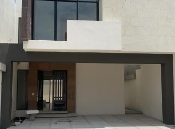 Casa de 3 habitaciones, Mazatlán · Casa en Venta en Mazatlán en Altabrisa Residencial
