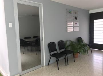Oficina de 8 habitaciones, León · Renta de Oficinas en León