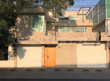 Edificio · 585m² · Edificio en Venta en Jardines de Santa Mónica, Tlalnepantla, Estado de México
