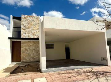 Casa de 4 habitaciones, Mérida · Casa en Venta en Merida, Cholul