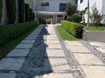 Casa · 890m² · 12 Estacionamientos · Jardines del Pedregal