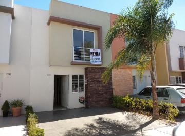 FACHADA PRINCIPAL · Parques del Palmar, Coto Privado, Acceso Controlado 3 Recamaras 3 Baños Cocina Integral, Patio.