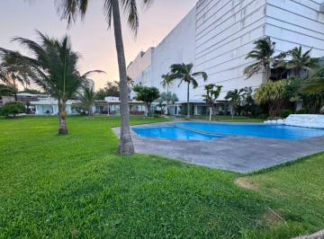 Departamento de 4 habitaciones, Boca del Río · Venta de Casa con Alberca y Playa en Boca del Río, Ver