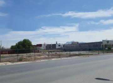 Terreno comercial , Saltillo · Terreno en Renta en San José.