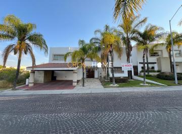 Casa de 3 habitaciones, Querétaro · Amplia Casa en Renta en Cumbres del Lago, Juriquilla
