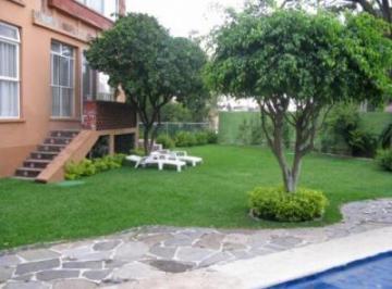 Casa · 680m² · 6 Recámaras · 10 Estacionamientos · Casa Sola en Cuernavaca - Ims - 222 - Cs