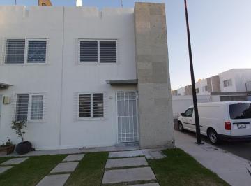 Casa de 2 habitaciones, El Marqués · Renta de Casa