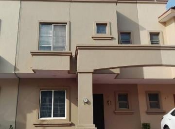 Casa de 3 habitaciones, Tlajomulco de Zúñiga · Casa en Renta en El Sereno Zona Sur de Gdl