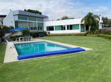 Casa · 860m² · 4 Recámaras · 6 Estacionamientos · Bosque de Las Lomas, Casa en Venta