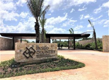 1ba44689e5c67b1db89d996b050c65c609e7c4b6528678da54a20d8e34eac2b7 · Terreno en Privada Paseo Country en Calle Cerrada en Etapa 1
