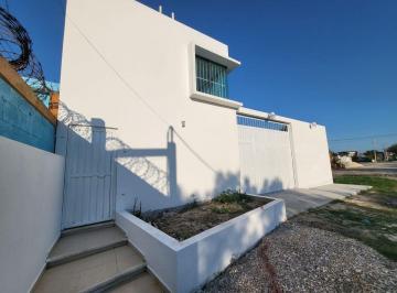 Terreno / Lote , Carmen · Oficinas en Renta con Patio de Maniobras en Km 8.5, Ciudad