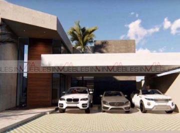 Casa · 440m² · 3 Recámaras · 3 Estacionamientos · Casa en Venta en Las Águilas Residencial