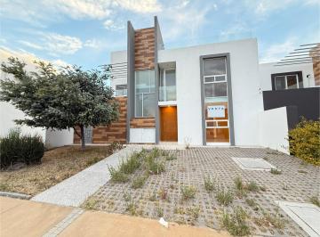 Casa de 3 habitaciones, Querétaro · Casa en Venta en Mallorca