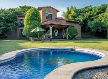 Casa de 5 habitaciones, Tepoztlán · Casa en Renta por Fin de Semana en Tepoztlán Morelos, con Vista Panorámica