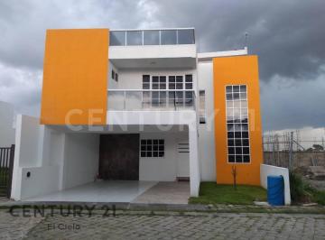 Casa · 235m² · 3 Recámaras · Casa en Venta Fracc. Felicidad. a 4 Min de La Federal Atlixco