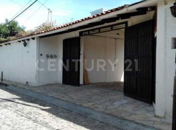 Local comercial · 500m² · 9 Recámaras · 6 Estacionamientos · Casa Para Posada U Hostal en Venta Barrio El Cerrillo San Cristobal de Las Casas