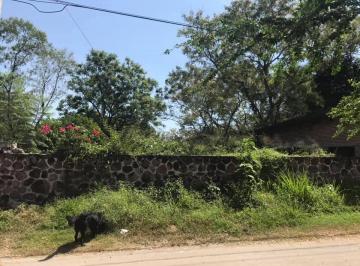 Terreno comercial , Xochitepec · Terreno Escriturado en Venta en Alpuyeca, morelos