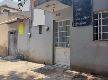 Casa de 2 habitaciones, Zapopan · Perfecta Casa y Negocio. Nuevo Mexico $2,000,0000