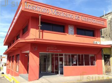 Edificio · 493m² · Edificio en Venta en Col. Lauro Aguirre, Tampico Tamaulipas.