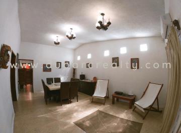 Casa de 4 habitaciones, Carmen · Casa en Venta 4 Recamaras en Privada Av Castellot (Almendr